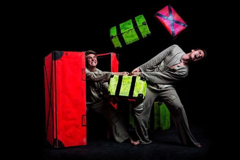 Teatro Nero di Praga nel Black Light Theatre Srnec