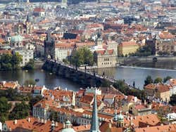 Storia di Praga, Ponte Carlo IV